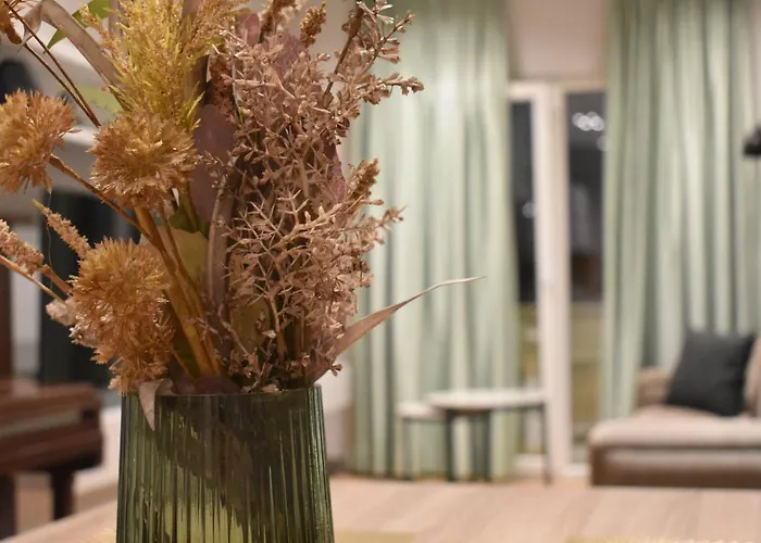 Tam Serviced Apartment Shallvaret Central District